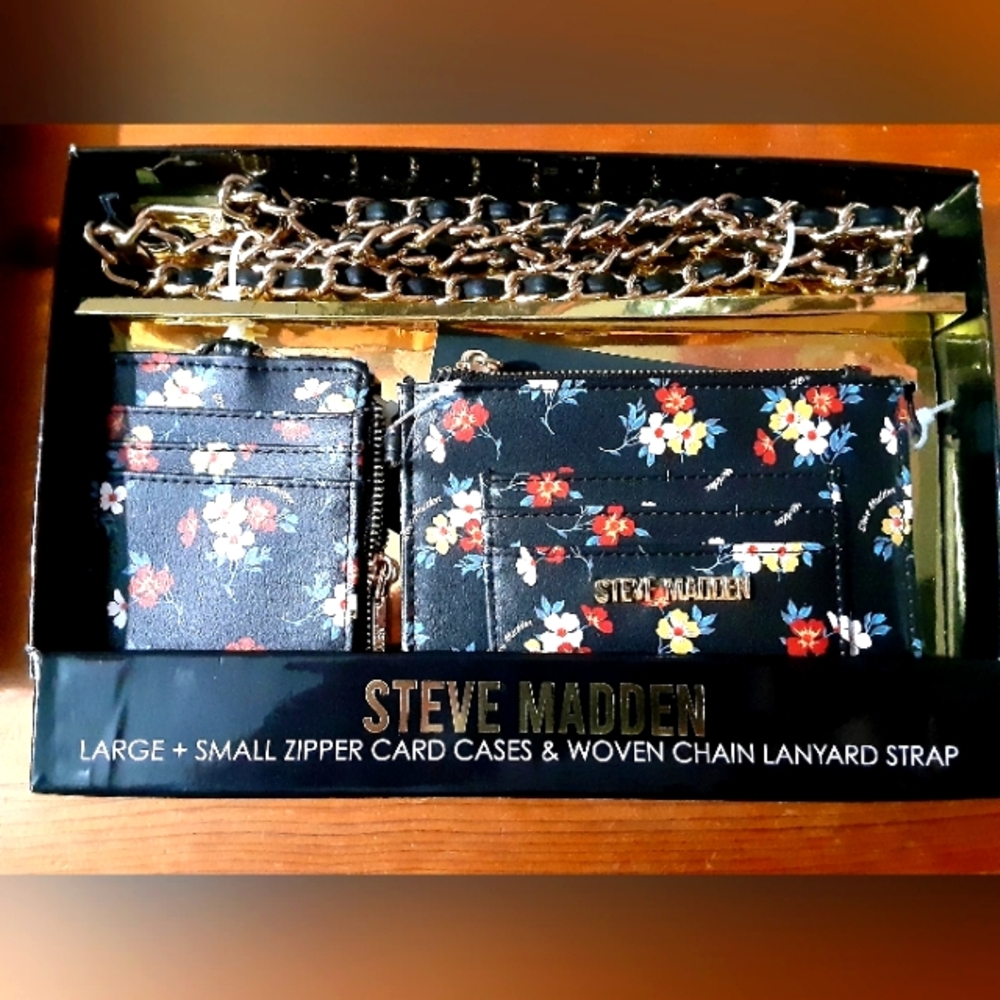 Steven Madden card cases